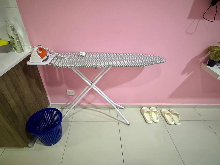 Hello Kitty Homestay - Cameron Highlands - Spacious Studio - Perfect For Families - Sleeps 4 And Baby Tanah Rata Luaran gambar